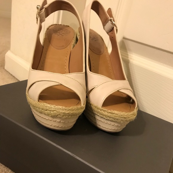 Vince Camuto Wedges! - Picture 3 of 4